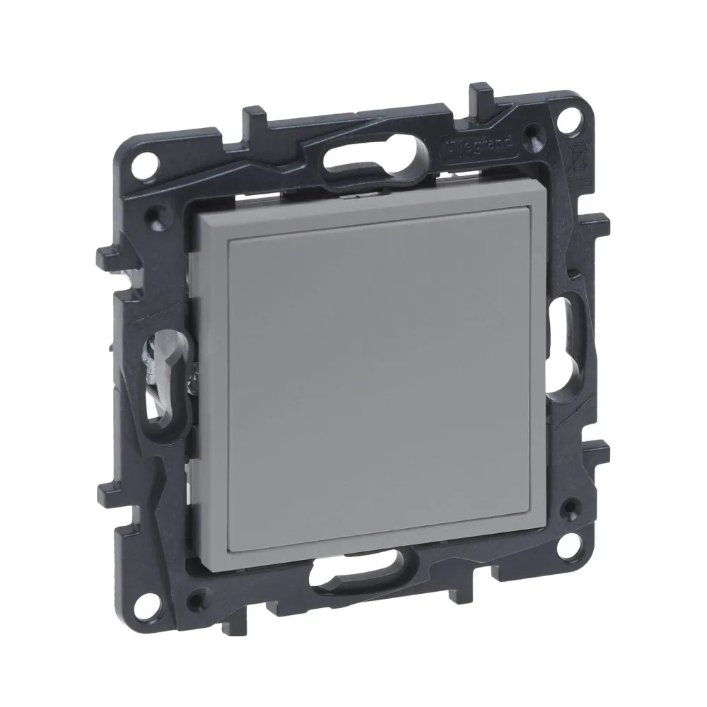 Заглушка Legrand Niloe Step алюміній 863300