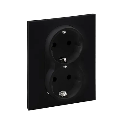 Legrand SUNO Розетка силова 2х2К+З 16А, 250 В авт. клеми, зі шторками , колір Чорний 721426