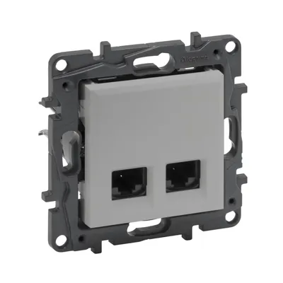 Розетка Legrand Niloe Step алюміній 2х RJ45 5UTP 863368