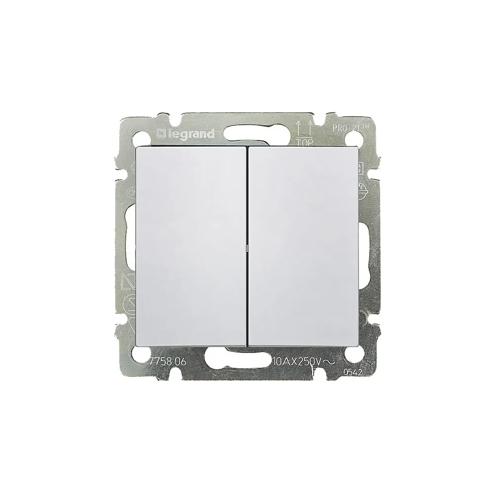 Legrand Valena Classic Перемикач на два напрямки2-клавішний 10А IP44 Білий 770098