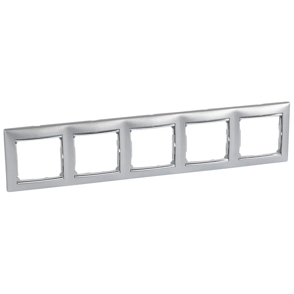 Legrand Valena Classic Рамка 5 постів Алюміній срібний штрих 770355