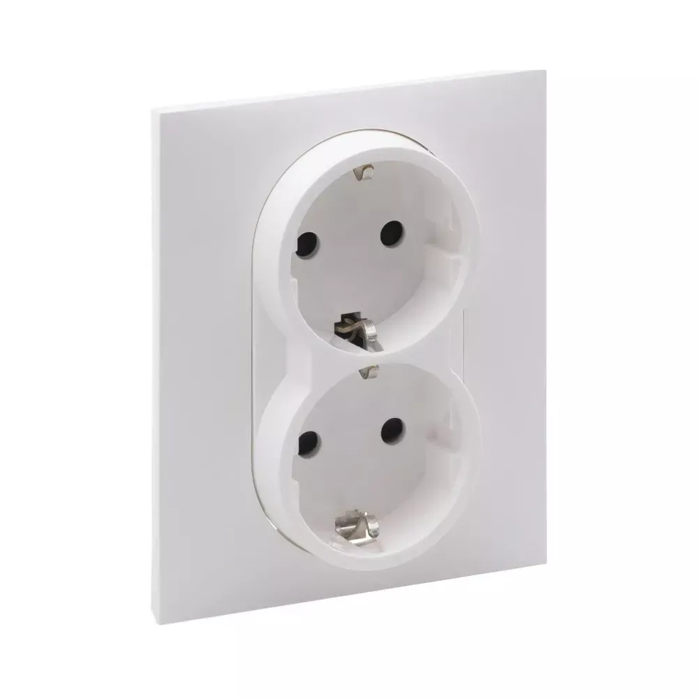 Legrand SUNO Розетка силова 2х2К+З 16А, 250 В авт. клеми, зі шторками , колір Білий 721126