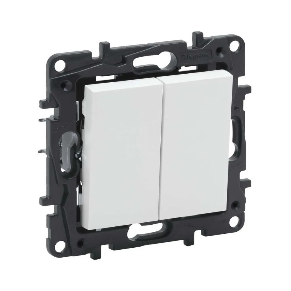 Выключатель Legrand Niloe Step проходной двухклавишный белый 863108