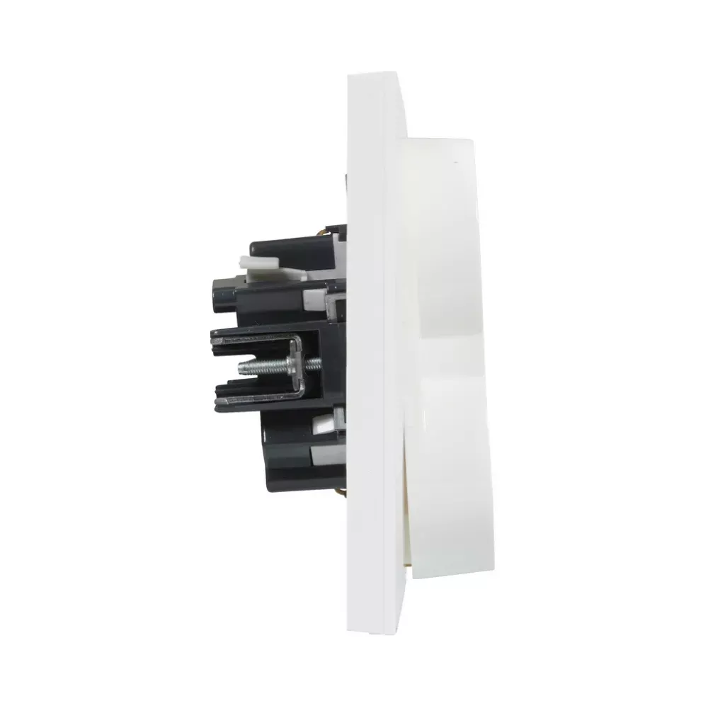 Legrand SUNO Розетка силова 2х2К+З 16А, 250 В авт. клеми, зі шторками , колір Білий 721126