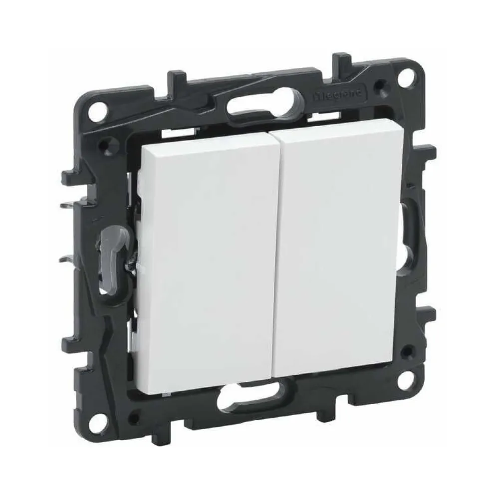 Выключатель Legrand Niloe Step двухклавишный белый 863105