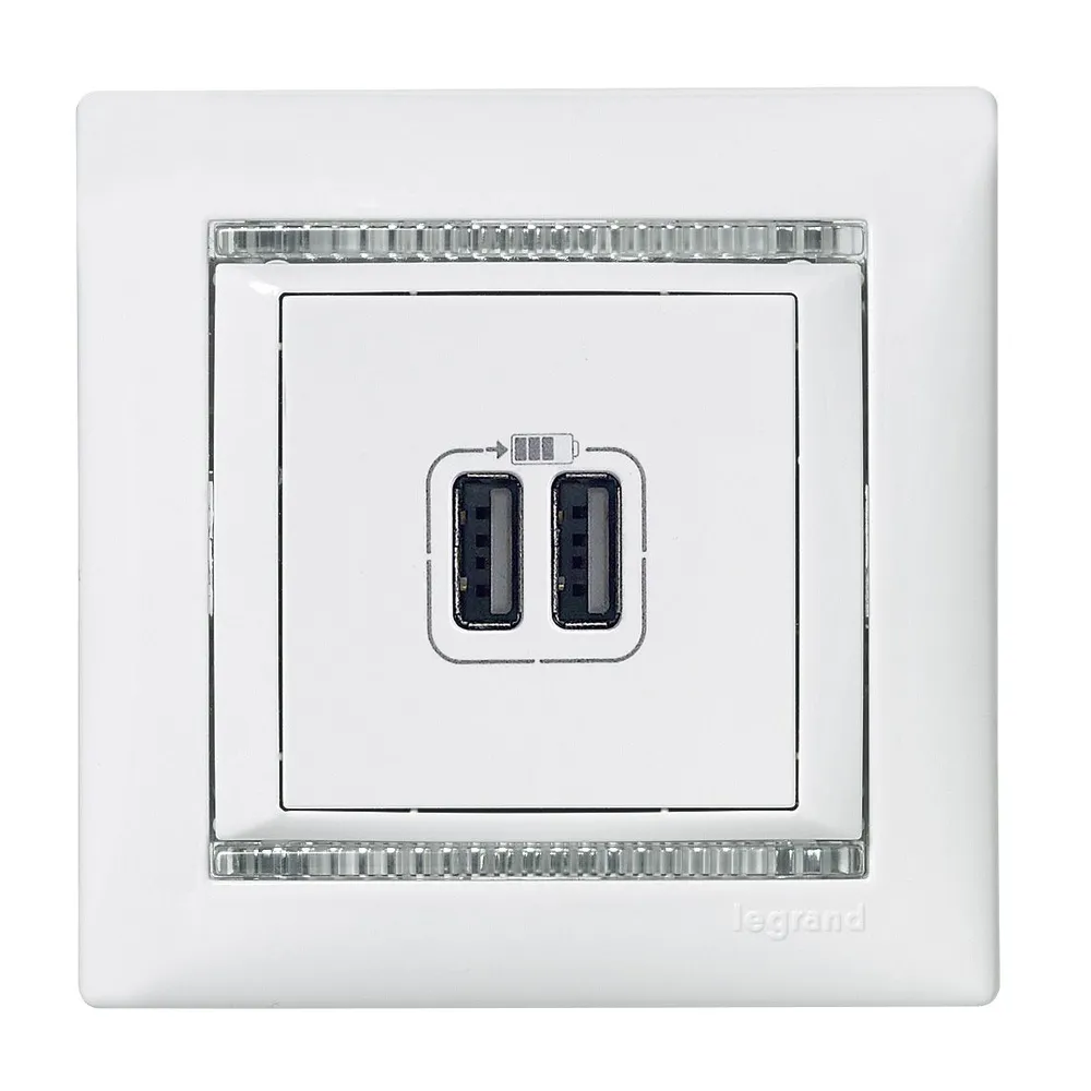 Legrand Valena Classic Розетка 2хUSB Білий 770470