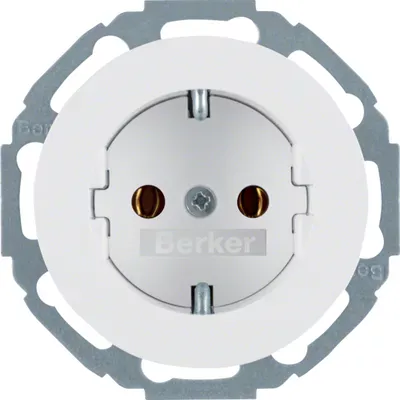 Розетка Berker R.Classic с з/к полярная белизна 47452089